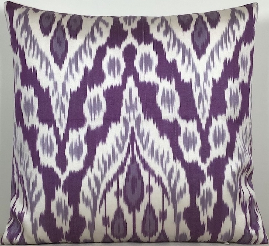 Ikat Pillow ( 40 X 40 Cm )