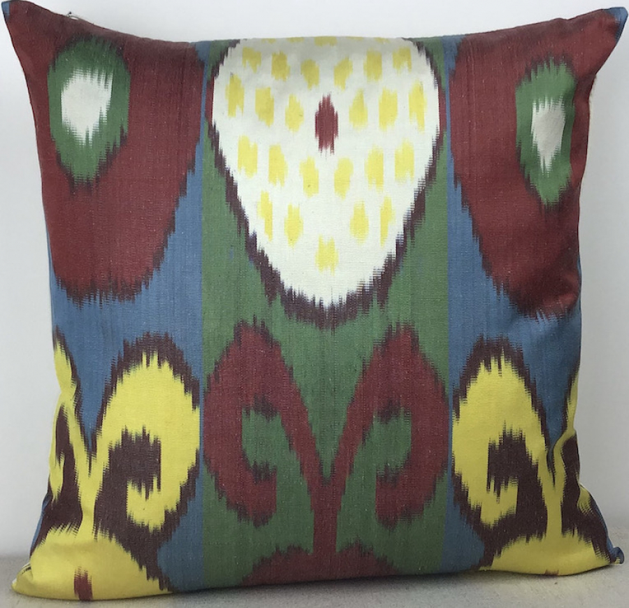 Ikat Pillow ( 40 X 40 Cm )