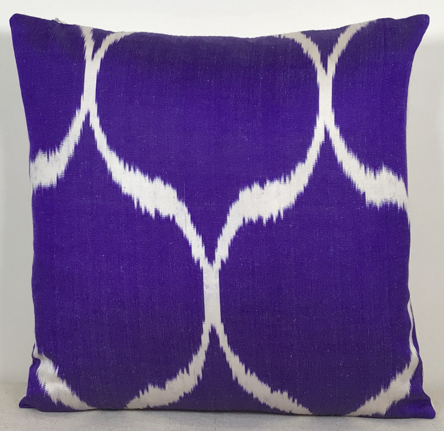 Ikat Pillow ( 40 X 40 Cm )