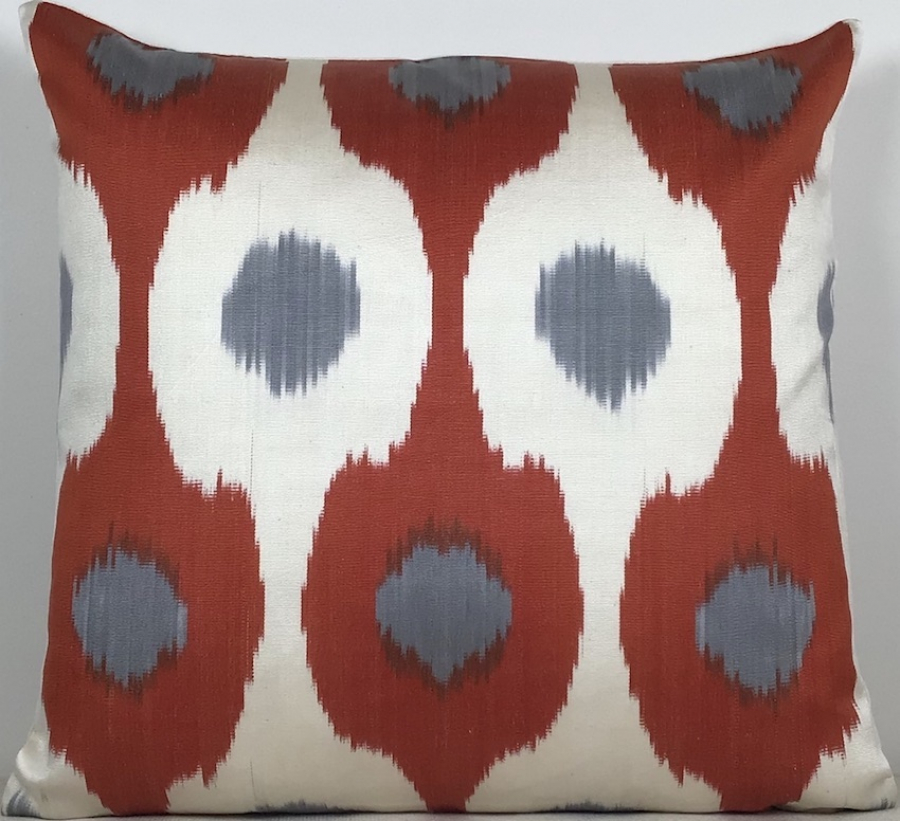 Ikat Pillow ( 40 X 40 Cm )