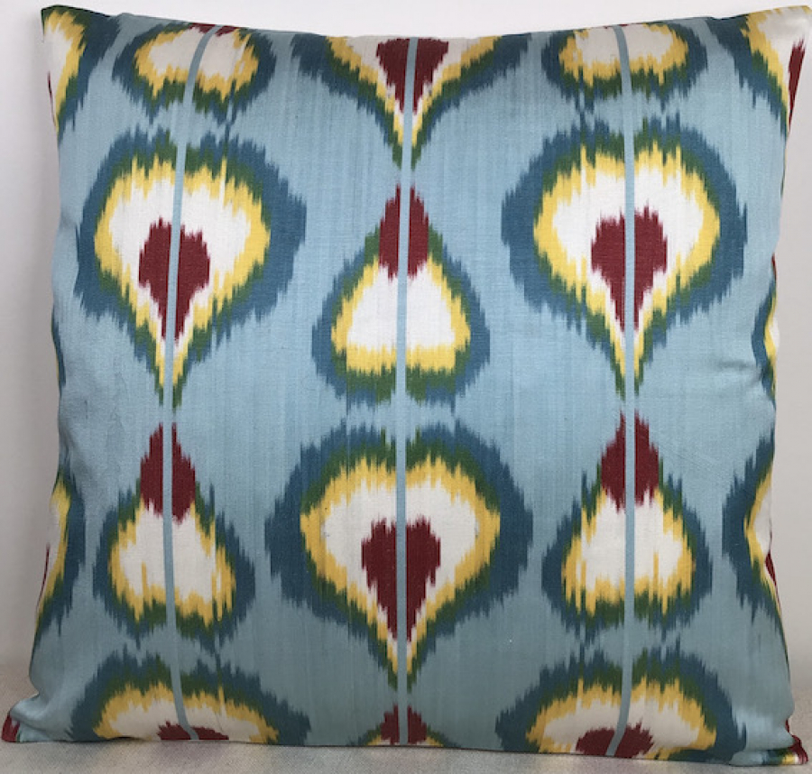 Ikat Pillow ( 40 X 40 Cm )