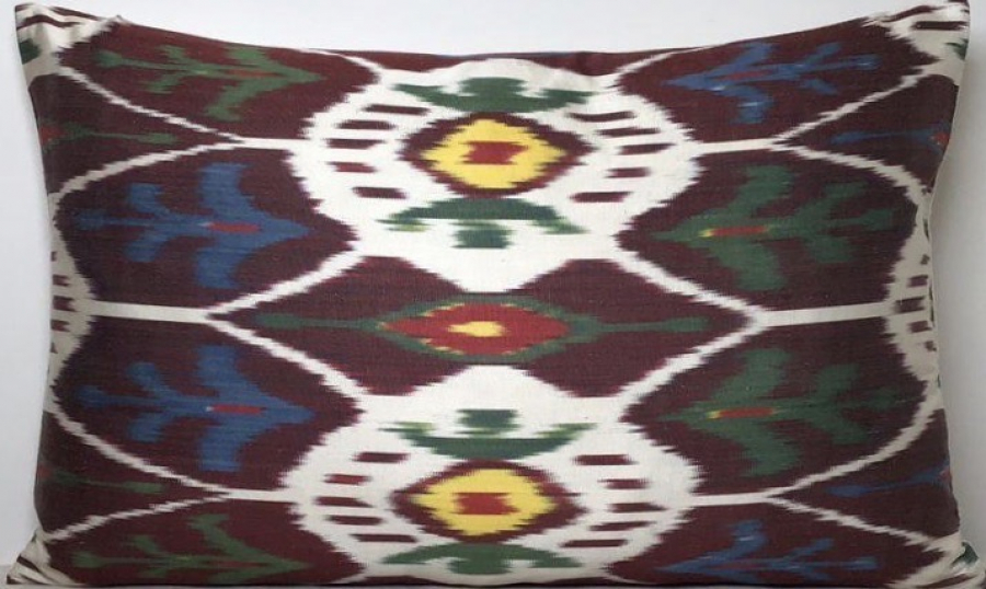 Ikat Pillow ( 40 X 60 Cm )