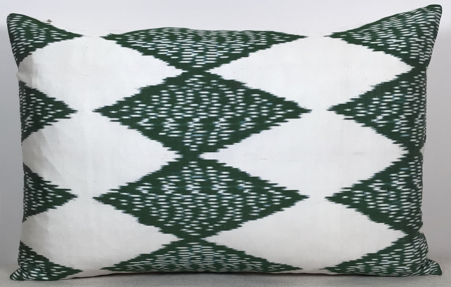 Ikat Pillow ( 40 X 60 Cm )