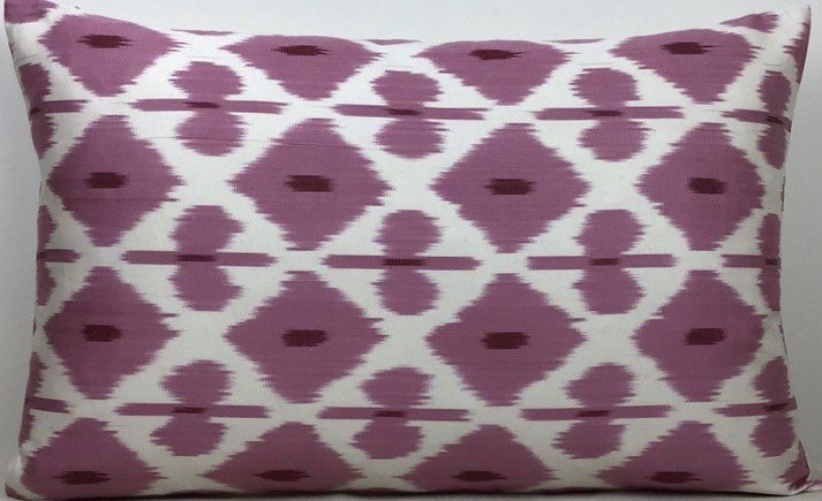 Ikat Pillow ( 40 X 60 Cm )