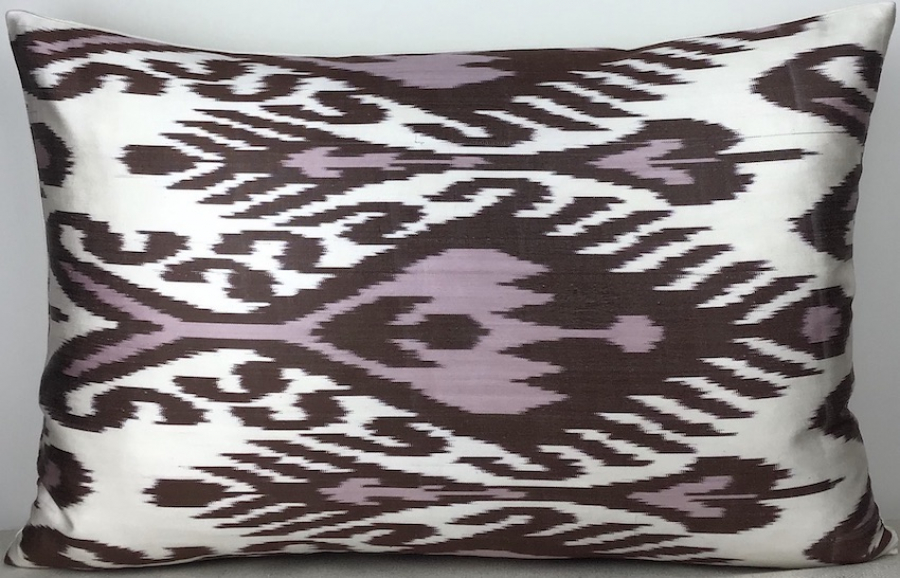 Ikat Pillow ( 40 X 60 Cm )