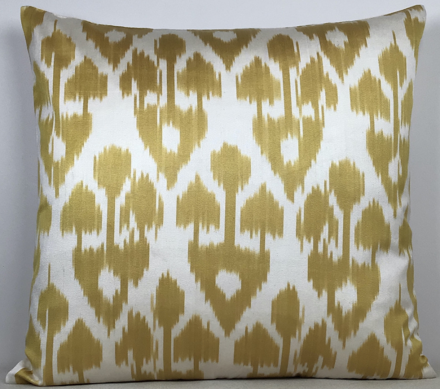 Ikat Pillow ( 50 X 50 Cm )