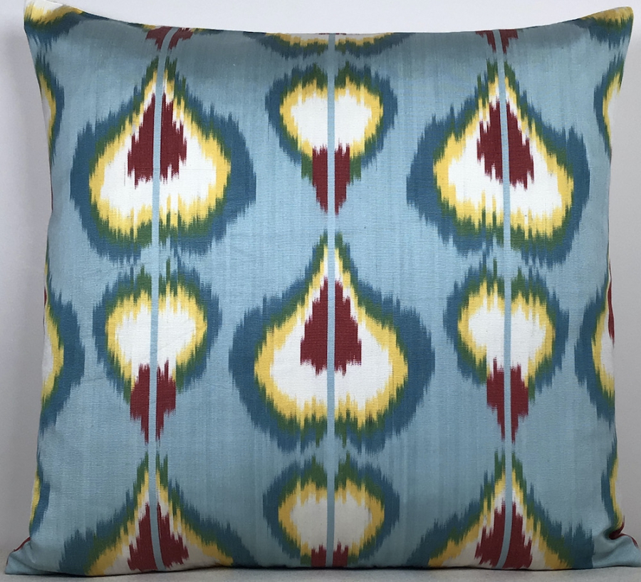 Ikat Pillow ( 50 X 50 Cm )