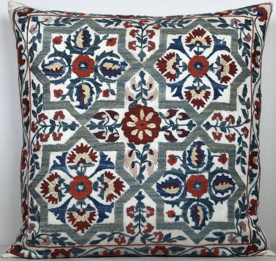 Suzani Pillow ( 50 X 50 Cm )