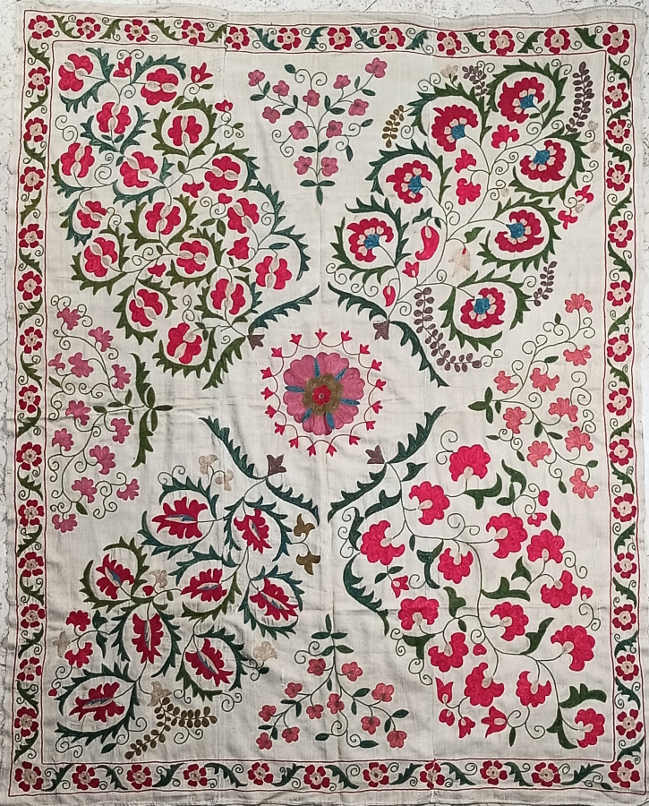 Suzani Table Cover ( 130 X 160 Cm )