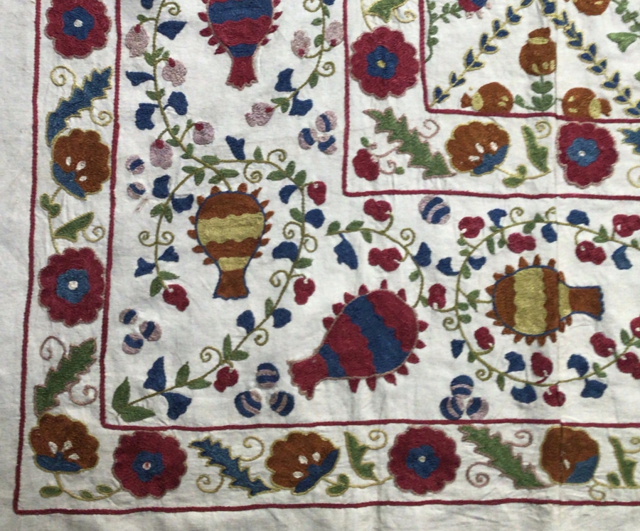 thumbSuzani Table Cover ( 140 X 225 Cm )