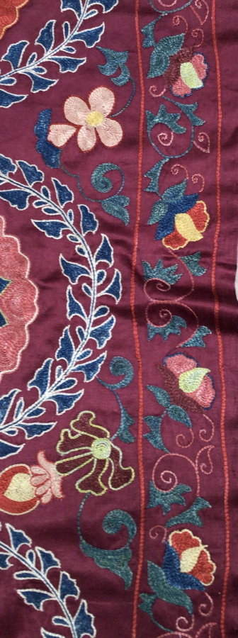 thumbSuzani Table Cover ( 150 X 190 Cm )