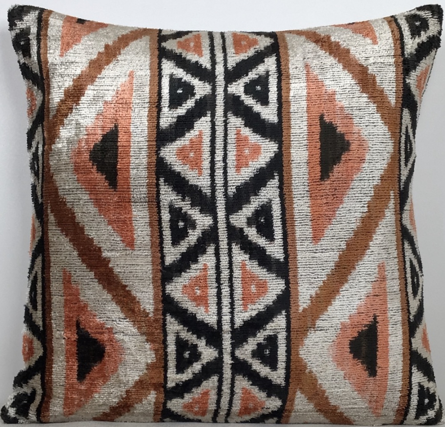 Velvet Pillow ( 40 X 40 Cm )