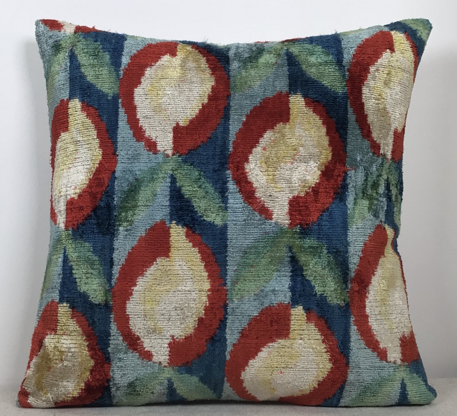 Velvet Pillow ( 40 X 40 Cm )