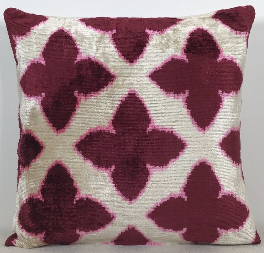 Velvet Pillow ( 40 X 40 Cm )