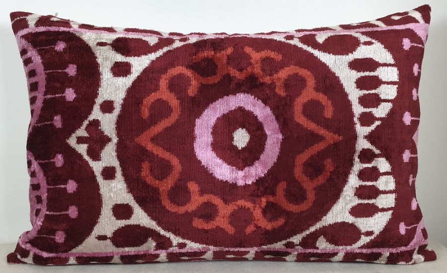 Velvet Pillow ( 40 X 60 Cm )