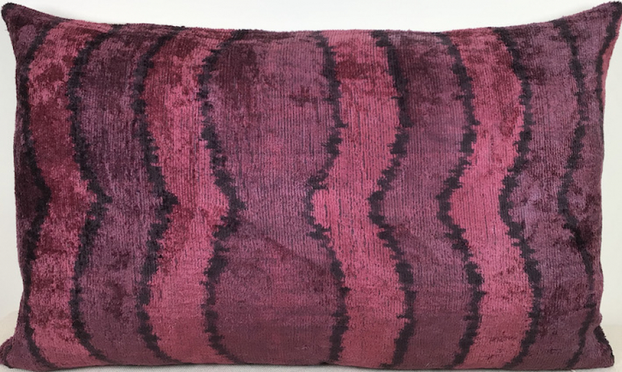 Velvet Pillow ( 40 X 60 Cm )