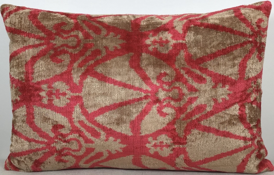 Velvet Pillow ( 40 X 60 Cm )