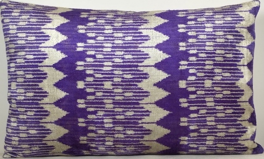 Velvet Pillow ( 40 X 60 Cm )