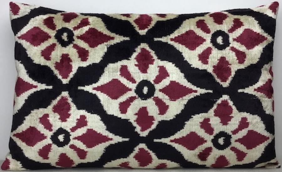 Velvet Pillow ( 40 X 60 Cm )