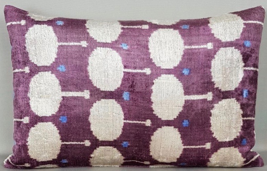 Velvet Pillow ( 40 X 60 Cm )