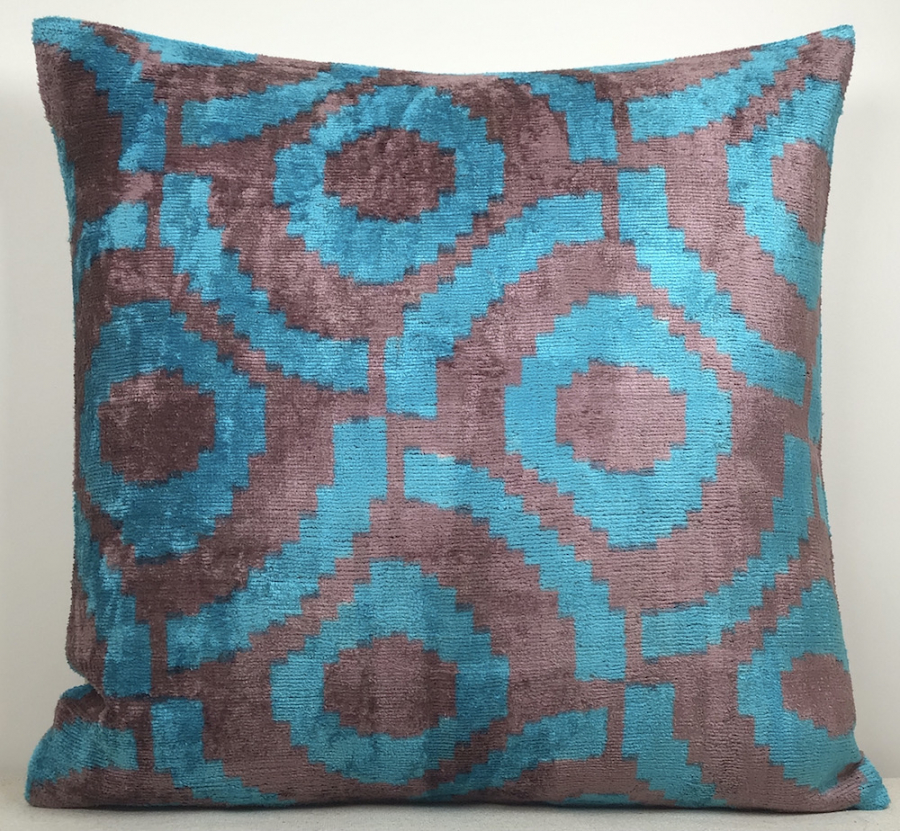 Velvet Pillow ( 50 X 50 Cm )