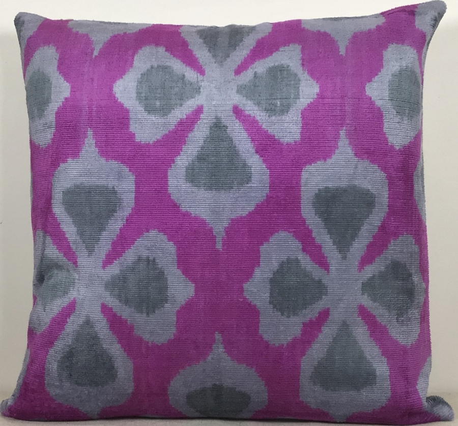 Velvet Pillow ( 50 X 50 Cm )