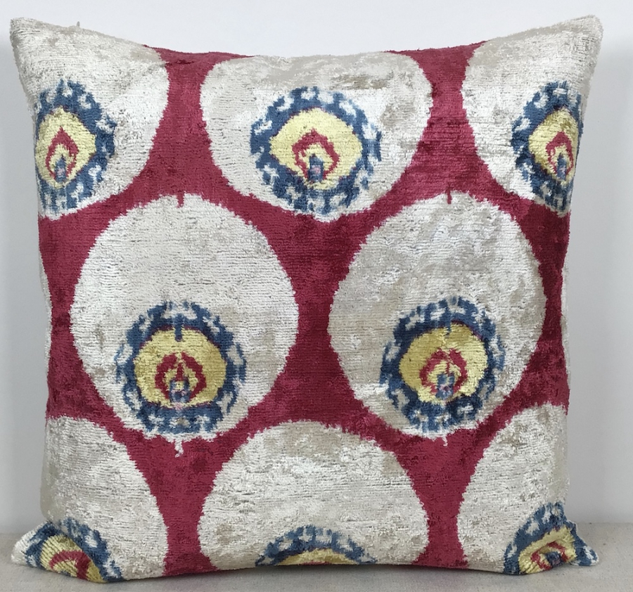 Velvet Pillow ( 50 X 50 Cm )