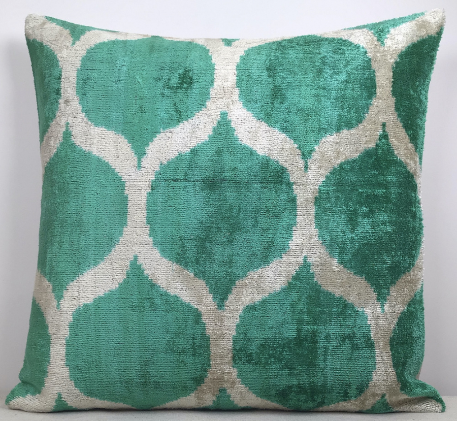 Velvet Pillow ( 50 X 50 Cm )