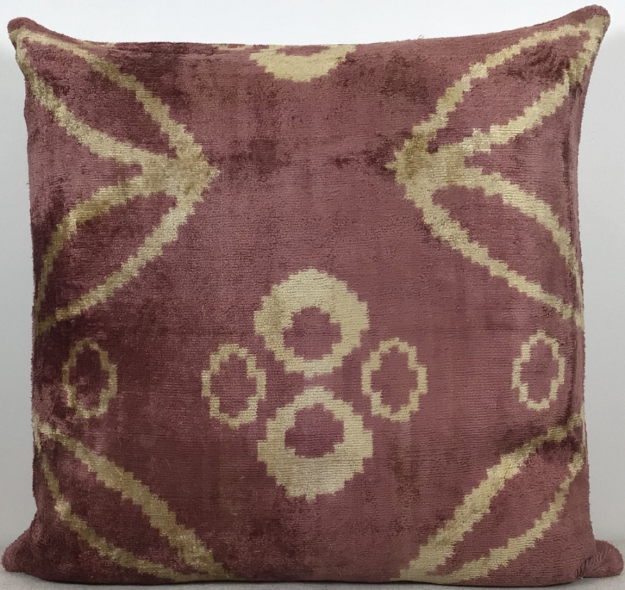 Velvet Pillow ( 50 X 50 Cm )