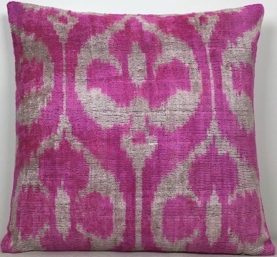 Velvet Pillow ( 40 X 40 Cm )