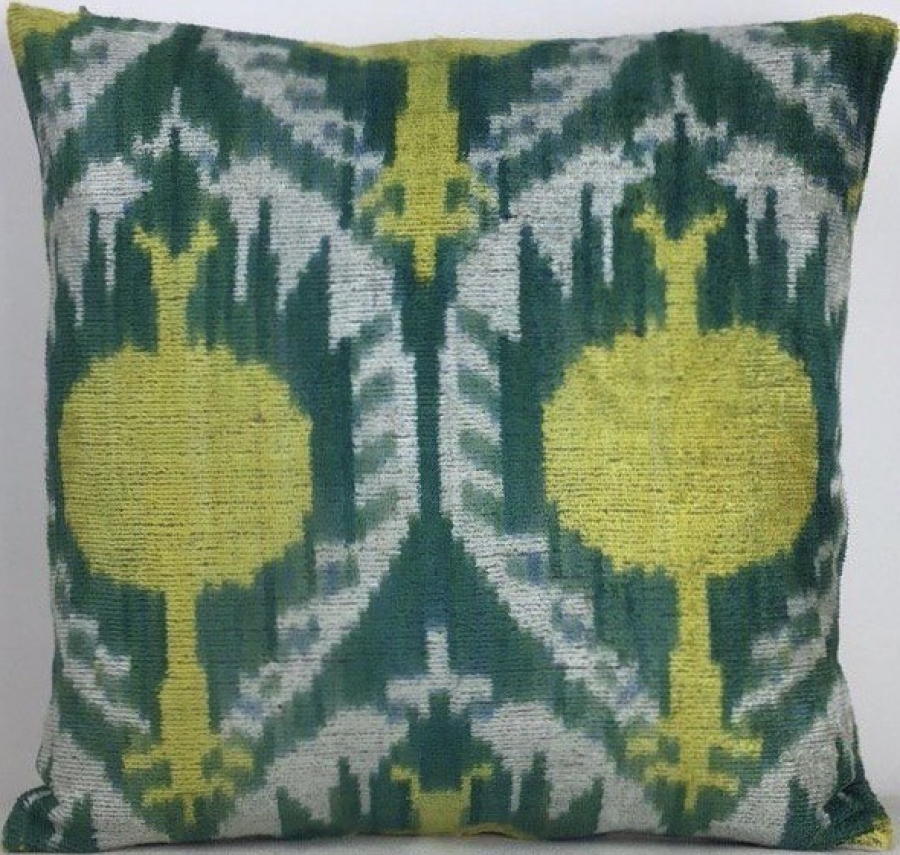 Velvet Pillow ( 40 X 40 Cm )