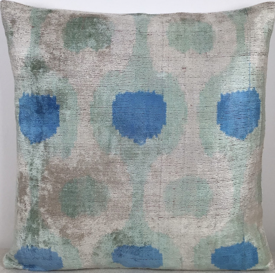 Velvet Pillow ( 40 X 40 Cm )