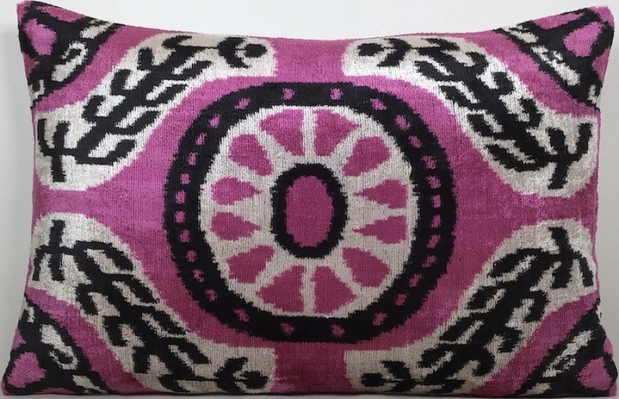 Velvet Pillow ( 40 X 60 Cm )