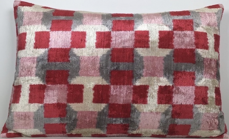 Velvet Pillow ( 40 X 60 Cm )