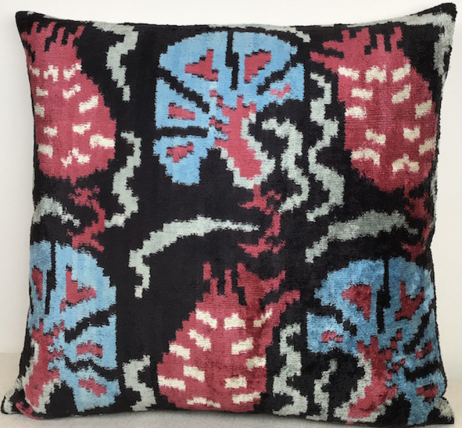 Velvet Pillow ( 50 X 50 Cm )