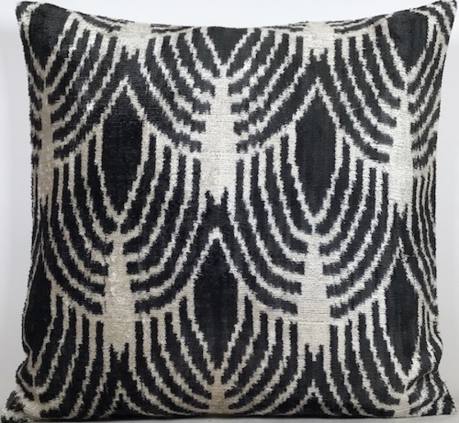 Velvet Pillow ( 50 X 50 Cm )