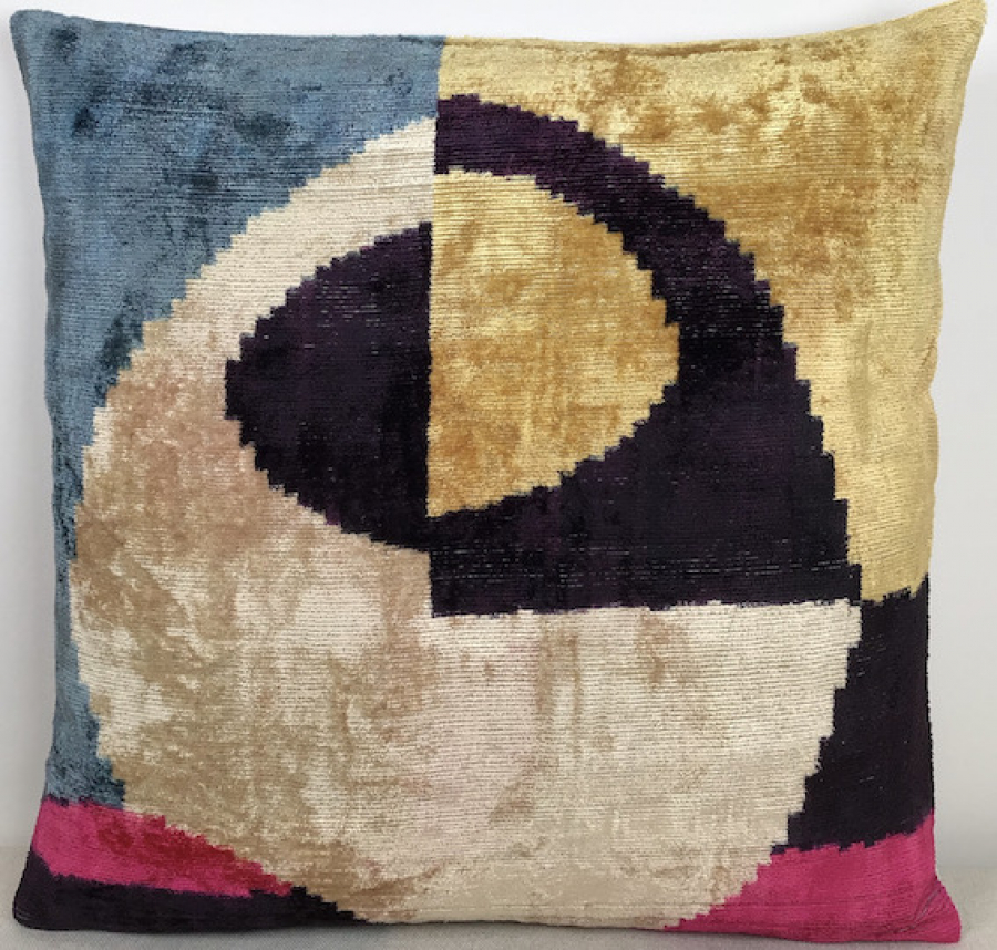 Velvet Pillow ( 50 X 50 Cm )