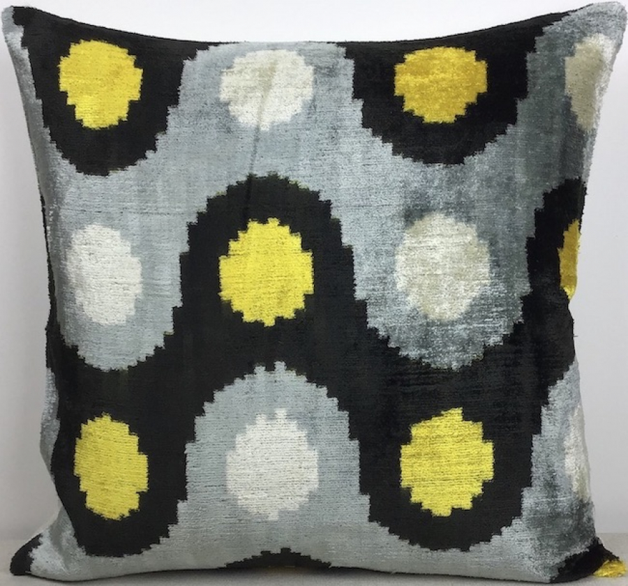 Velvet Pillow ( 50 X 50 Cm )